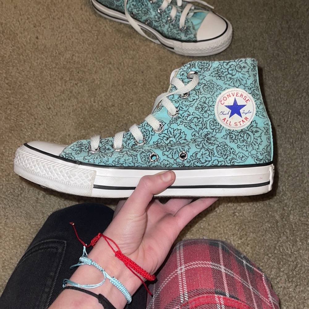Converse high tops - Picture 2 of 4